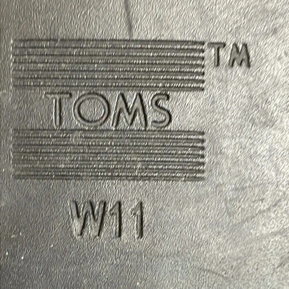 Toms Shaye Black Suede Low Ankle Bootie Loafers 11 - Picture 10 of 15